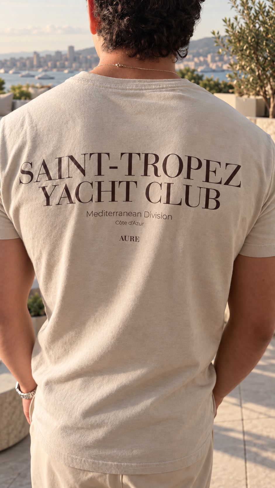 SAINT-TROPEZ YACHT CLUB — SAND